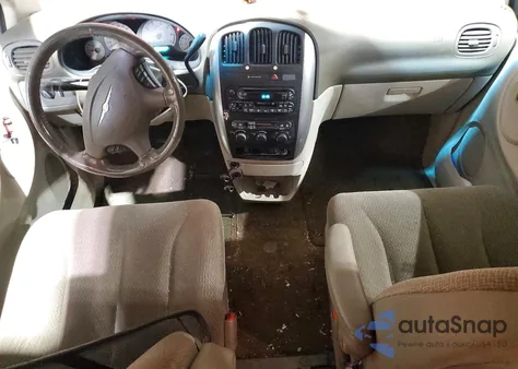 2005 Chrysler Town & Country Touring from USA, damaged, VIN 2C4GP54L65R376291